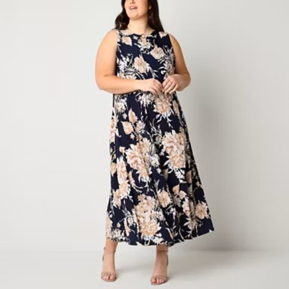 NWT plus size dress.  Size 1X.
